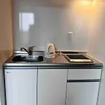 全新上线花跡民宿4号館301，关西机场直达萩之茶屋出站1分钟！难波，心斋桥4分钟车程！