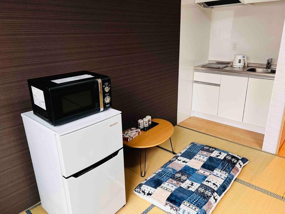 Apartemen 全新上线花跡民宿4号館301，关西机场直达萩之茶屋出站1分钟！难波，心斋桥4分钟车程！